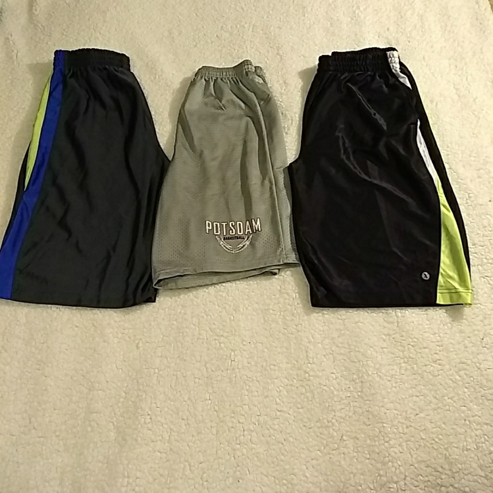 Sale 5/$20🌸Set if 3 boys xl  athletic shorts